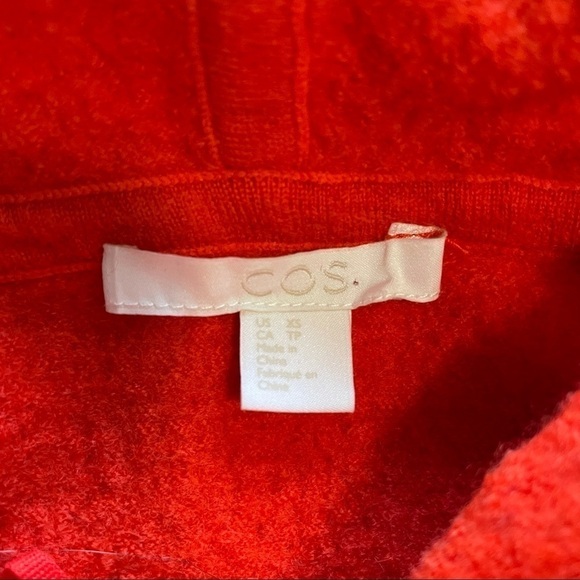 COS 100% Wool Red Hooded Pullover Cozy Sweater XS - Picture 4 of 6